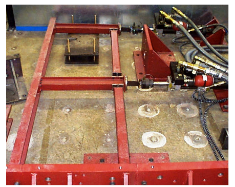 Figure 7.4: Physical substruc ture laboratory assembly 